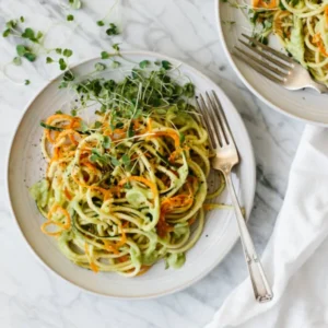 carrot zucchini pasta avocado cucumber sauce 5 600x600
